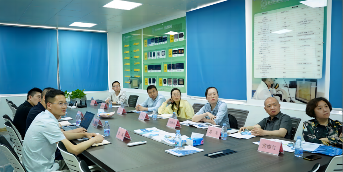 湖北省市場(chǎng)監(jiān)督管理局、湖北省計(jì)量測(cè)試技術(shù)研究院領(lǐng)導(dǎo)一行到訪創(chuàng)芯檢測(cè)實(shí)驗(yàn)室交流合作
